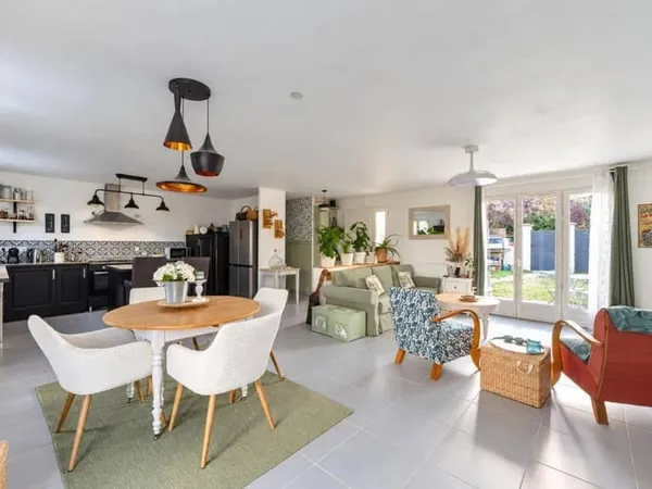 Maison de plain-pied 5 pièces 118 m²
