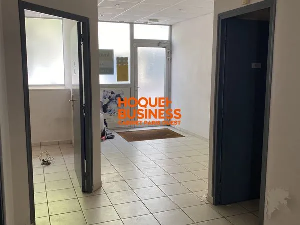 Local commercial 69 m² Clichy