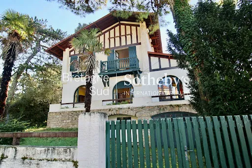 Maison 6 pièces 135 m²