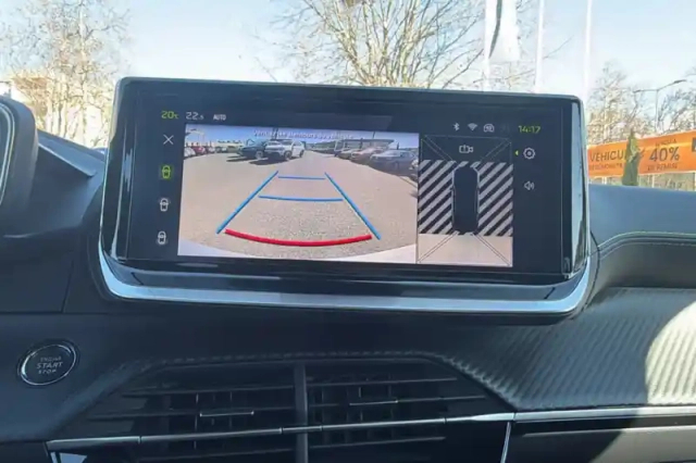 Peugeot 2008 hybrid 136 e-dcs6 — photo 97