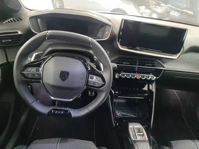 Peugeot 208 hybrid 110 e-dcs6 — photo 10