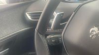 Peugeot 3008 HYBRID 225ch Allure Pack e-EAT8 — photo 23