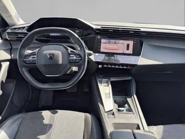 Peugeot 308 phev 180 e-eat8 — photo 8