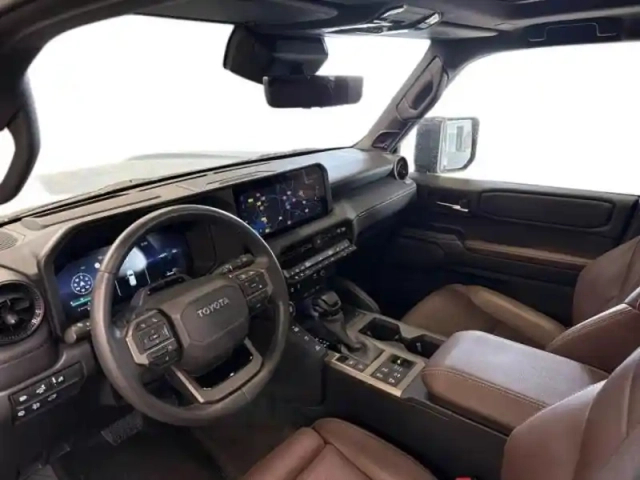 Toyota Land Cruiser 204 d-4d first edition bva — photo 29