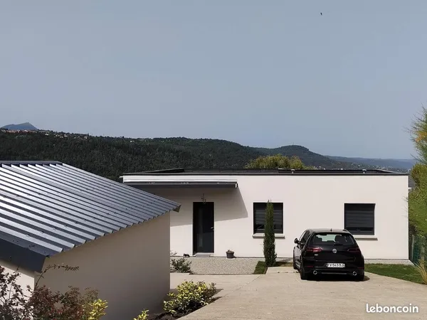 Villa contemporaine de 119 m² - Saulzet Le Chaud