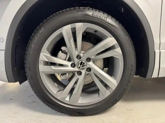 Volkswagen Tiguan allspace 2.0 tdi 150ch dsg7 — photo 5