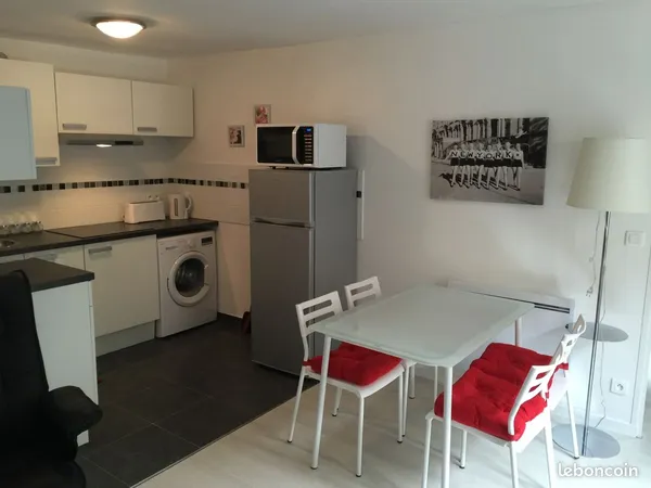 Appartement 2 pièces 35.8 m² Étage 1/6 75010 proche canal st martin