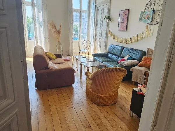 Propose colocation 140m² Nantes Centre