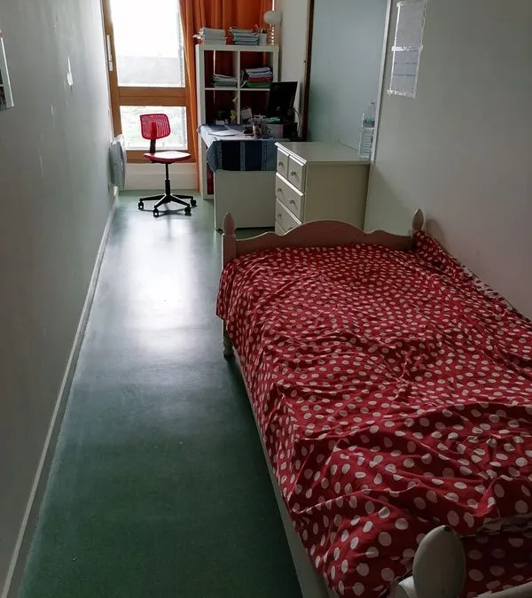 Photo 1