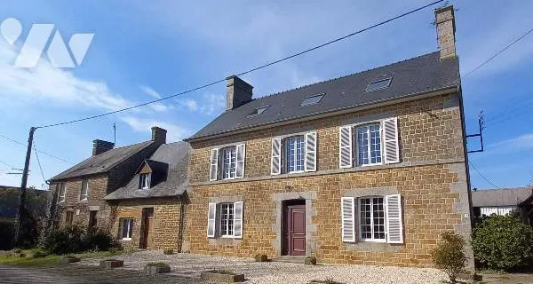 Maison 10 pièces 251 m²