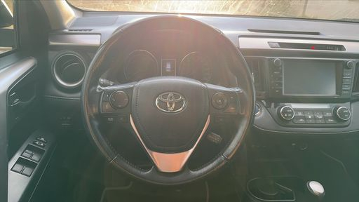 Toyota RAV4 2.5 VVTi 197 Hybrid 2WD E-CVT - Dynamic – 2018 – 86598 km – Hybride essence – Boîte Automatique — photo 28