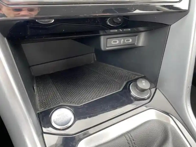 Volkswagen T-Roc 1.5 tsi evo 150ch life plus dsg7 — photo 8