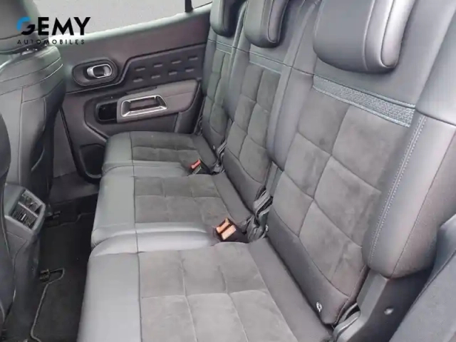 Citroën C5 Aircross hybride rechargeable 225 e-eat8 — photo 10