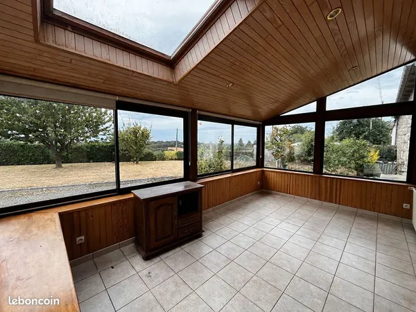 Propriété 11 pièces 233 m²