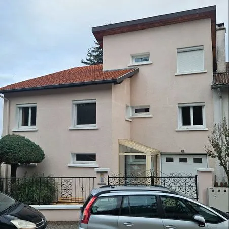 Maison dans lotissement