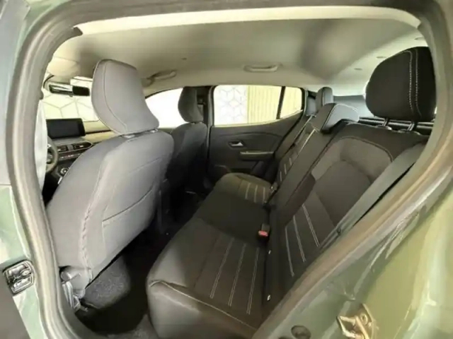 Dacia Sandero tce 110 — photo 2