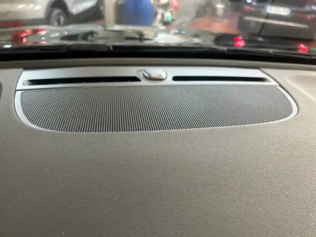 Volvo Xc40 recharge 231 ch 1edt — photo 13
