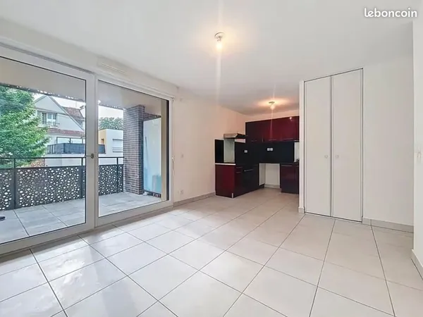 Appartement - 1er étage - 40,60 m2 - 2 pièces - Non meublé