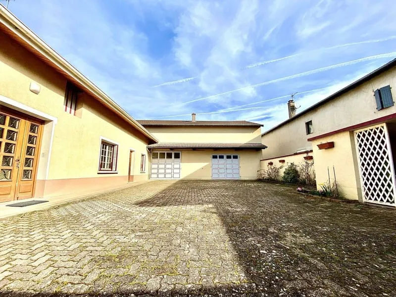 Photo 2