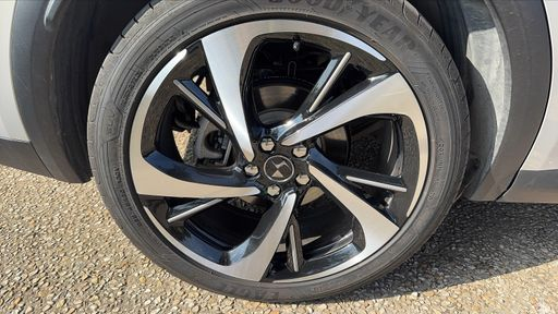 DS DS7 Crossback E-tense 1.6 THP 300 Plug in Hybrid 4X4 EAT8 - Opéra – 2023 – 28166 km – Hybride rechargeable – Boîte Automatique — photo 38