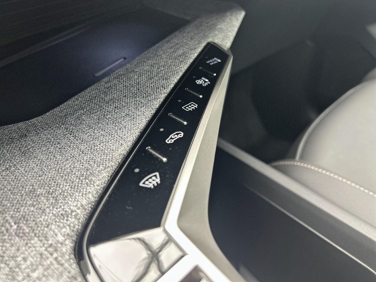 Peugeot 3008 hybrid 145 e-dcs6 allure — photo 23