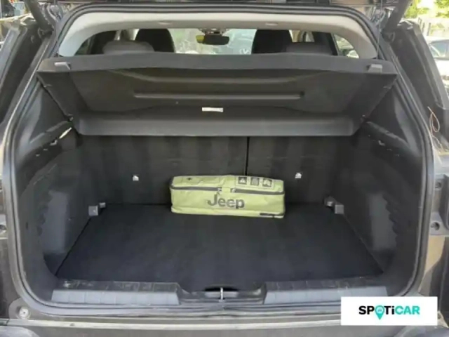 Jeep Avenger 1.2 turbo t3 100ch summit — photo 11
