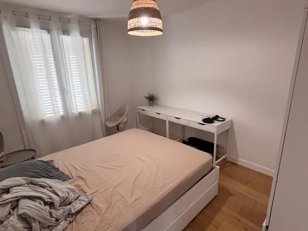 Loue chambre en colocation dans appartement