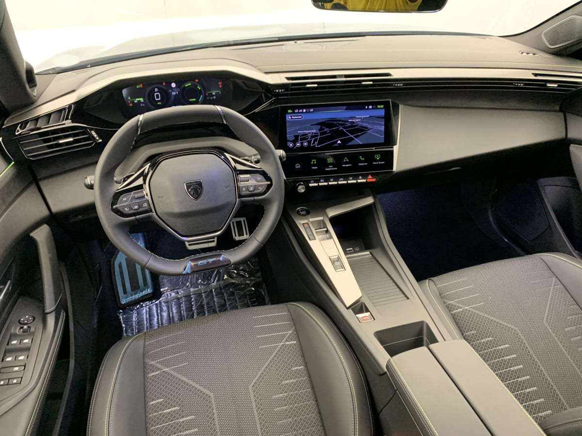 Peugeot 308 — photo 14