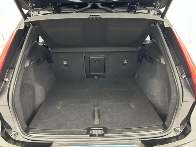 Volvo Xc40 recharge 231ch plus edt + pack hiver avec pompe à chaleur — photo 6