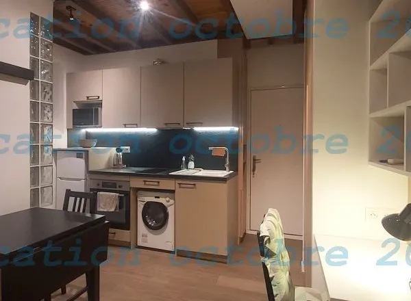 Joli studio quartier Saxe Gambetta