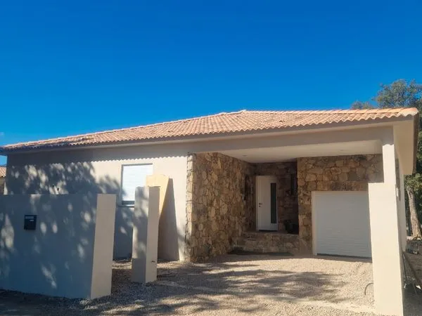 Maison a l annee