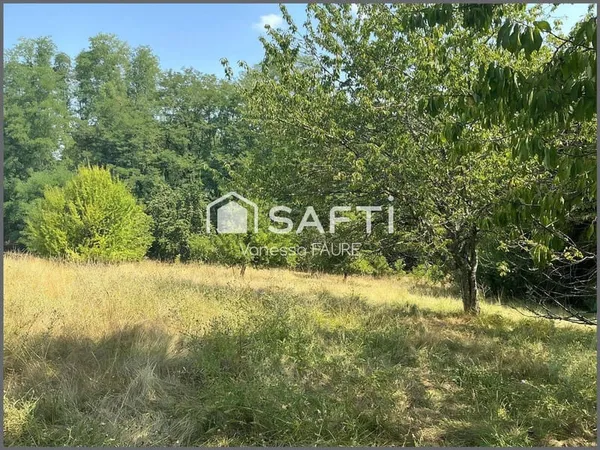Terrain constructible 2750 m²