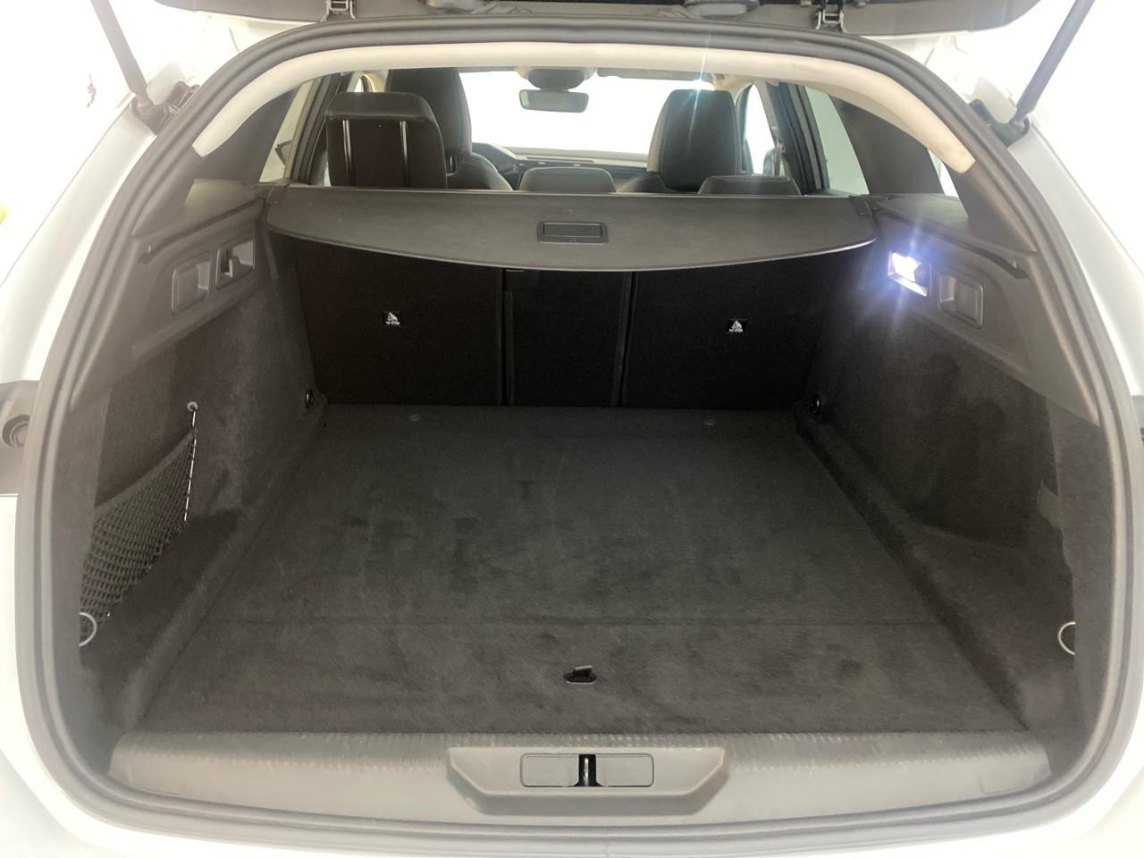 Peugeot 308 sw bluehdi 130ch s&s eat8 allure — photo 6