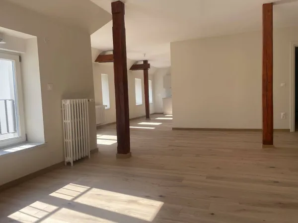 Appartement 5 pièces 147 m²