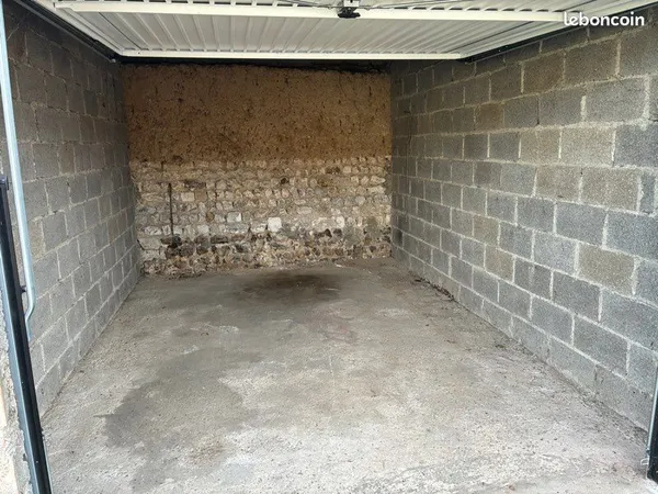 Garage à louer