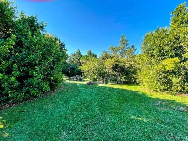 Terrain constructible 1070 m²