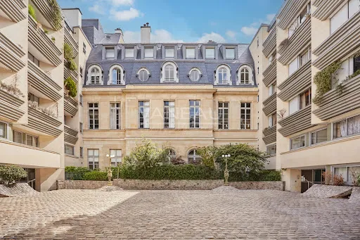 Appartement 3 pièces 100 m²