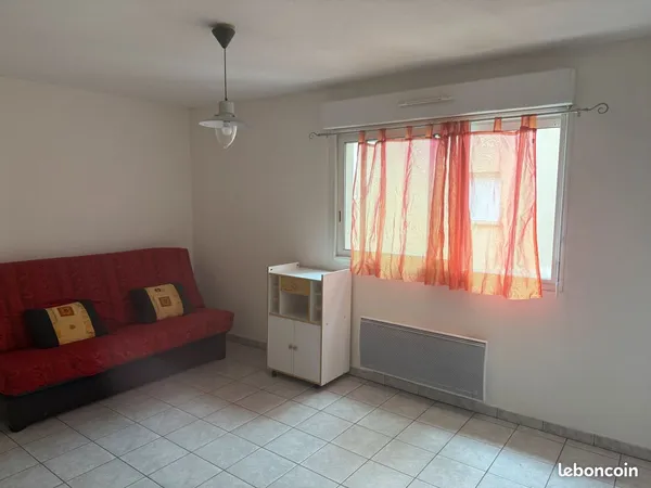 Location beau studio securise