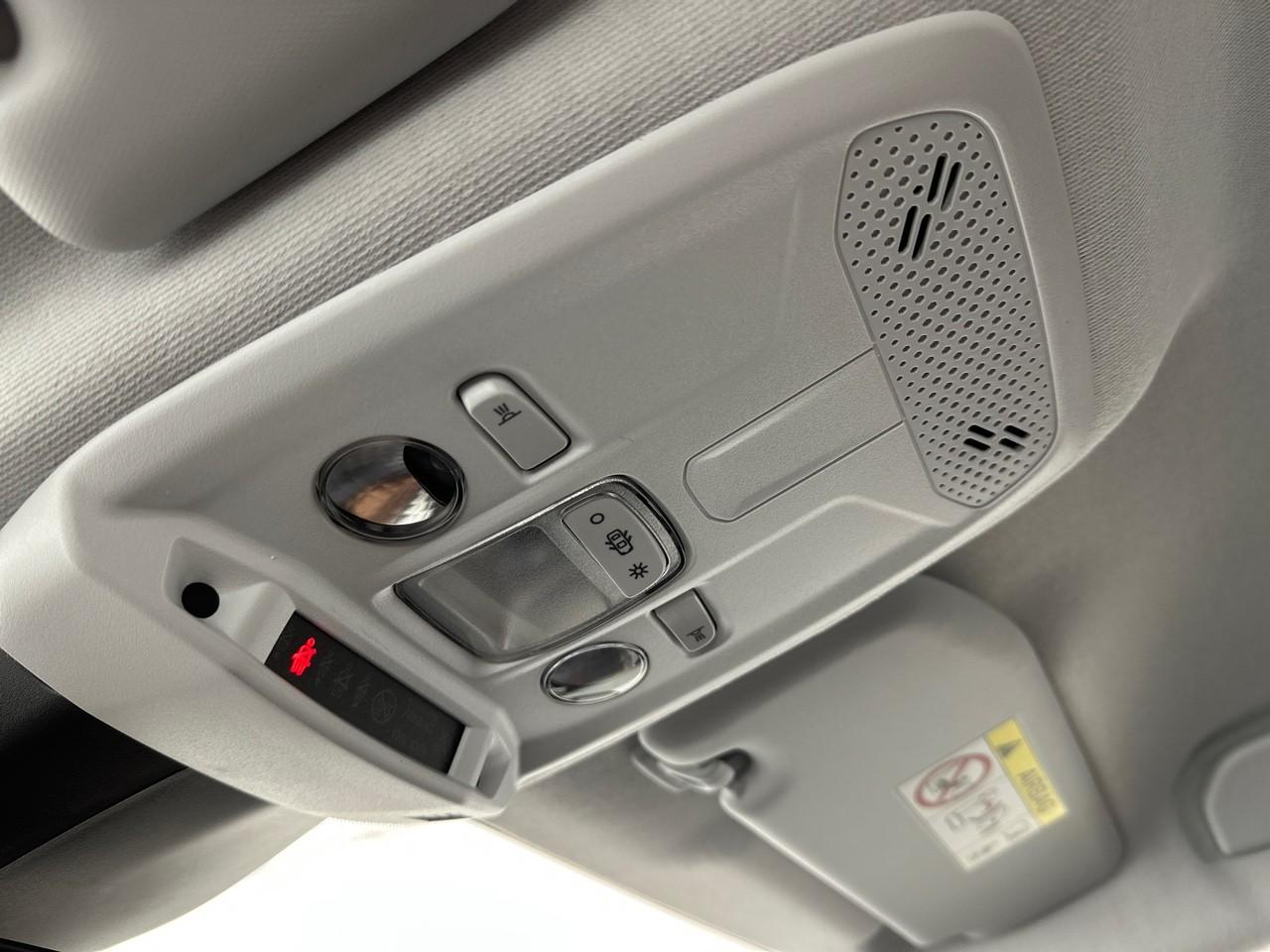 Peugeot 208 puretech 75 s&s bvm5 like — photo 26