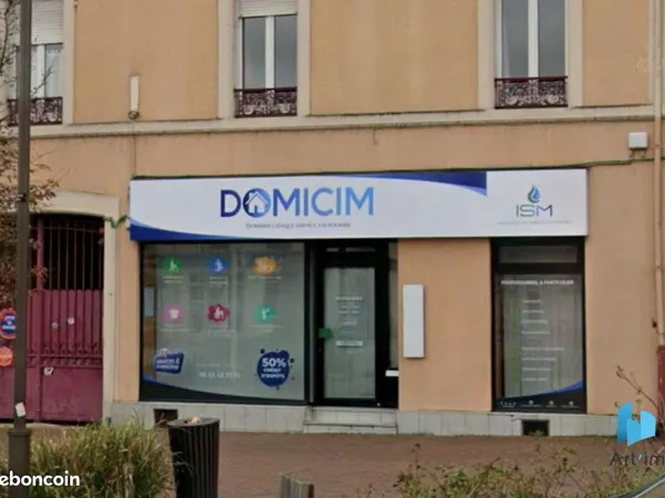 Local 85 m² Le Mans