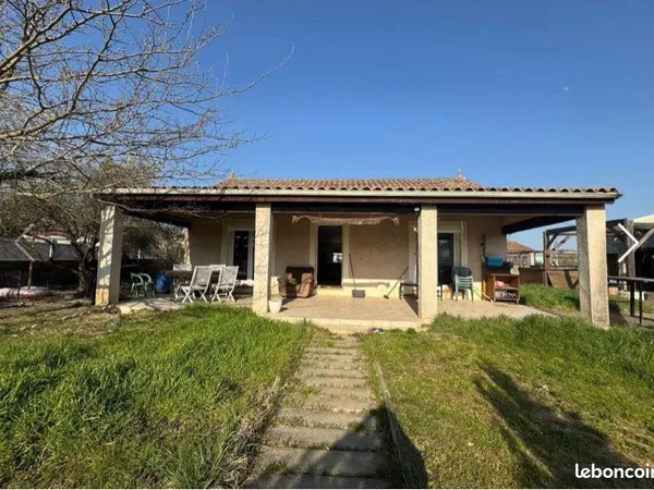 Maison t 2