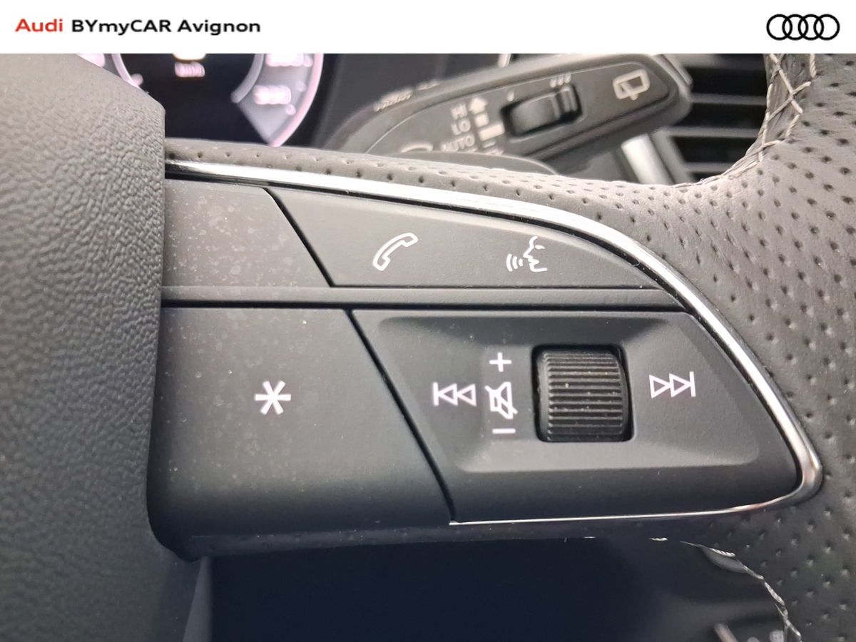 Audi Q5 Sportback 55 TFSIe 367 S tronic 7 Quattro — photo 32