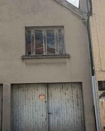 Garage à damery, très grand