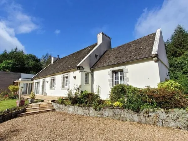 Maison 8 pièces 183 m²