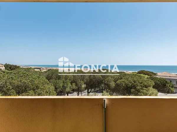 Bel et lumineux appartement T2-Balcon vue mer et sa place de parking privative