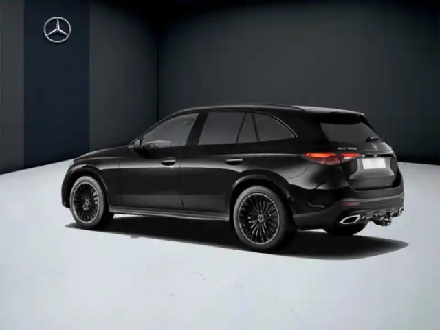 Mercedes Glc 300 e  hybrid eq 4matic am — photo 14
