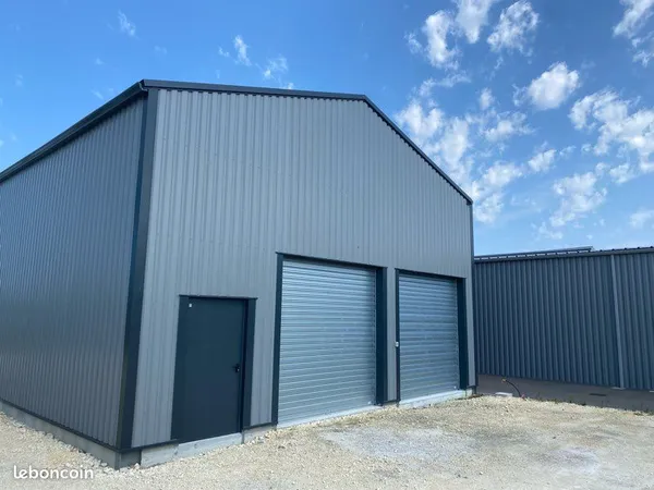 Hangar garage dépôt