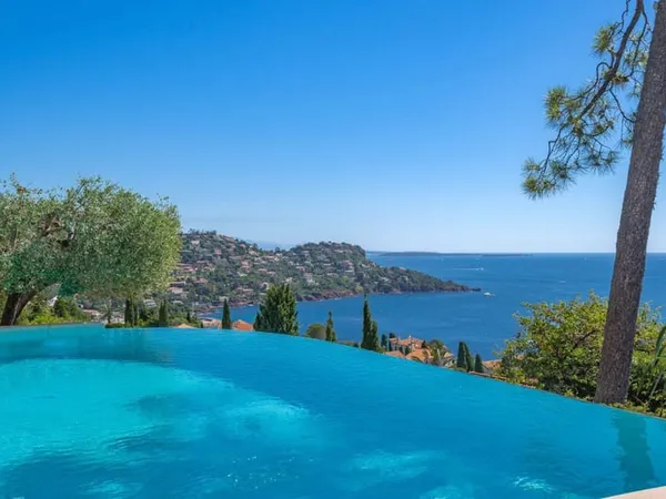 Villa 6 pièces 192 m²