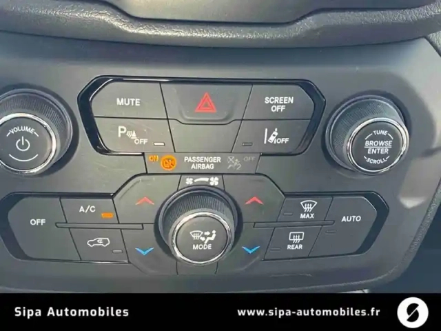 Jeep Renegade 1.3 turbo t4 190 ch phev bva6 4xe eawd — photo 17
