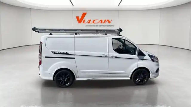 Ford Transit custom fourgon 290 l1h1 2.0 ecoblue 185 bva — photo 8